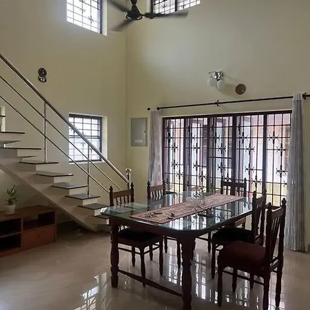 Spacious 3Bhk Home Kochi Exterior photo