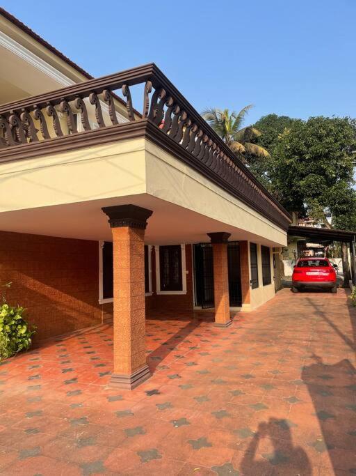 Holiday home Spacious 3bhk *