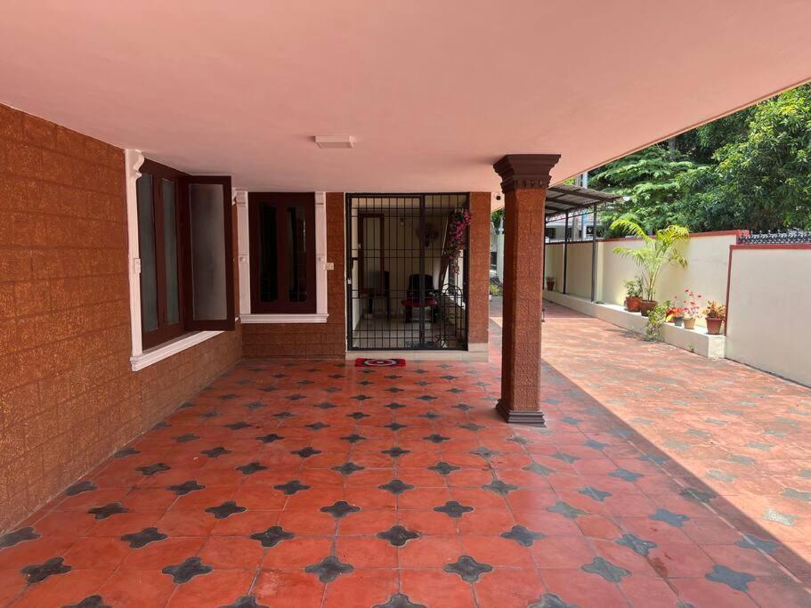 Spacious 3bhk *