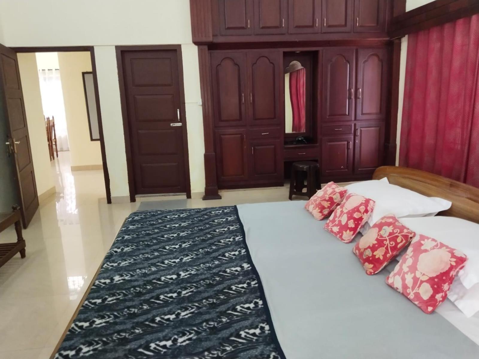 Spacious 3bhk Holiday home *